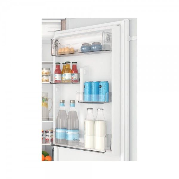Frigor�fico Combinado de Encastre INDESIT INC18 T112