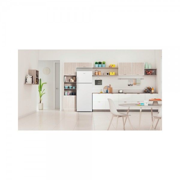 Frigor�fico INDESIT IT70832W