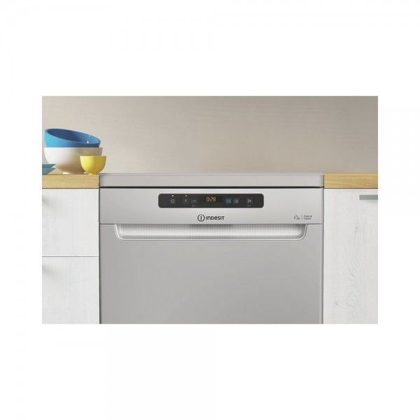 M�quina de Lavar Loi�a INDESIT IN2FFD14CN6S
