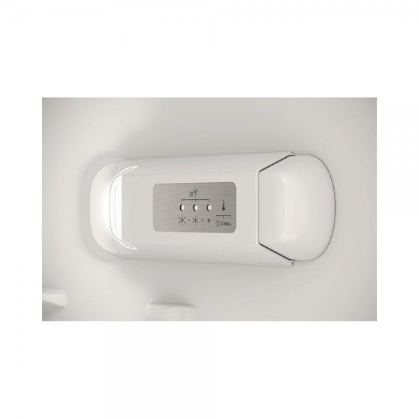 Frigor�fico sem Congelador de Encastre HOTPOINT HASD18A011A1