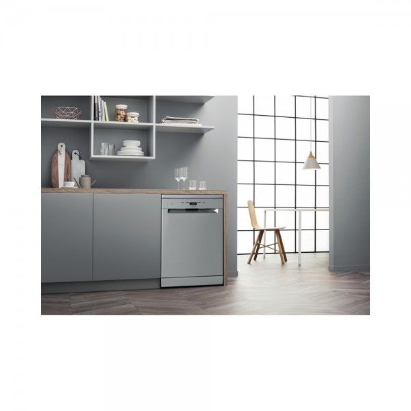 M�quina de Lavar Loi�a HOTPOINT HA4FFD14CN6X