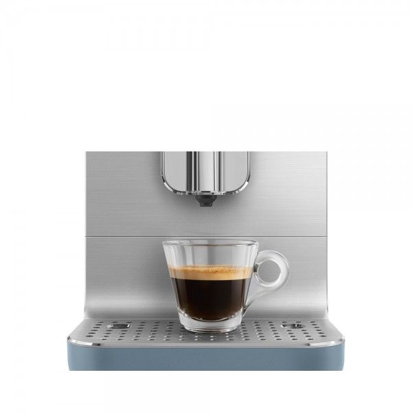 M�quina de Caf� Expresso Autom�tica SMEG BCC13SBMEU