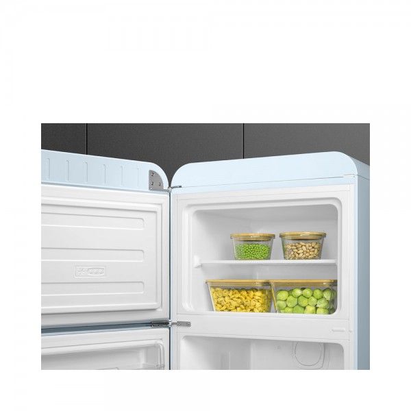 Frigor�fico com congelador SMEG FAB30LPB6