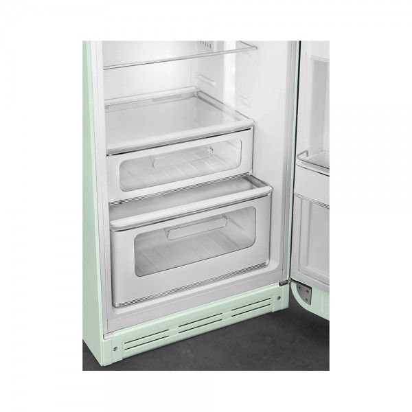 Frigor�fico com congelador SMEG FAB30RPG6
