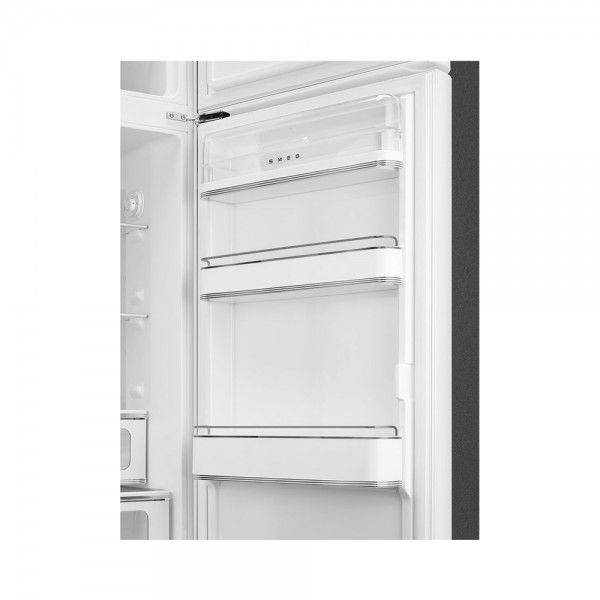 Frigor�fico com congelador SMEG FAB30RWH6