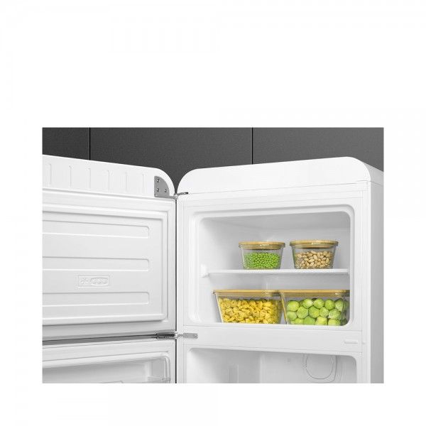 Frigor�fico com congelador SMEG FAB30LWH6