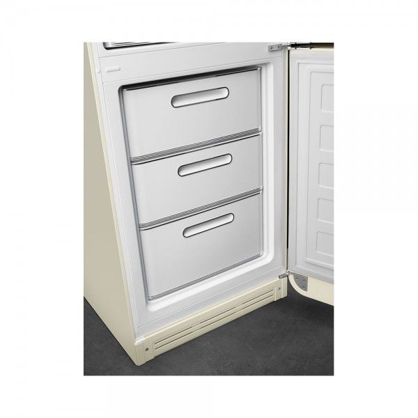 Frigor�fico Combinado SMEG FAB32RCR6