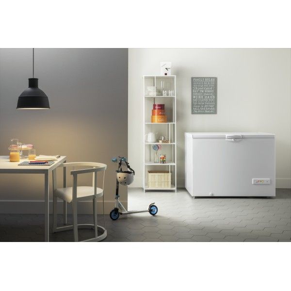 Arca Congeladora Horizontal INDESIT OS2A300H