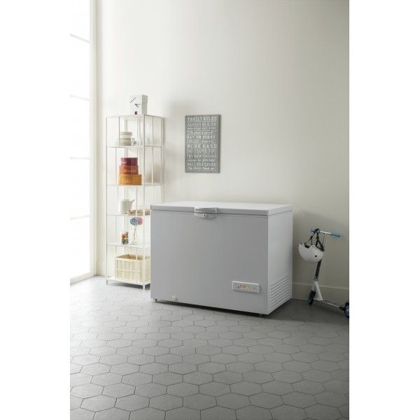 Arca Congeladora Horizontal INDESIT OS2A300H