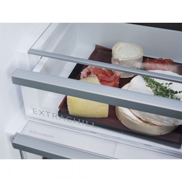 Frigor�fico Combinado AEG ORC8M361EE