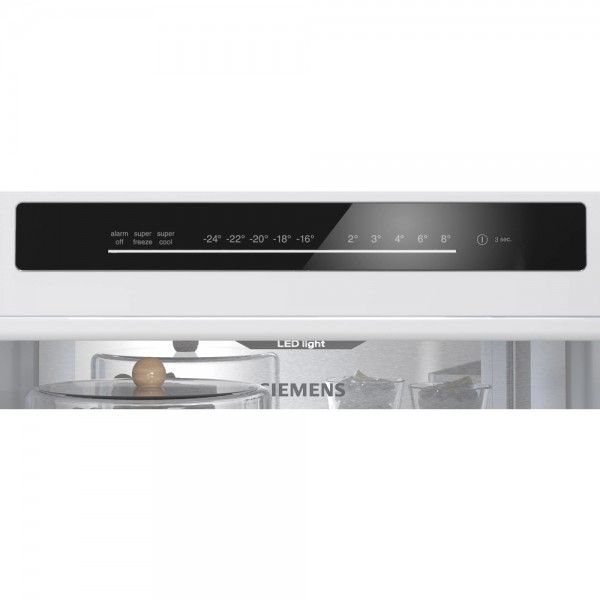 Frigor�fico Combinado SIEMENS KG36NVICG