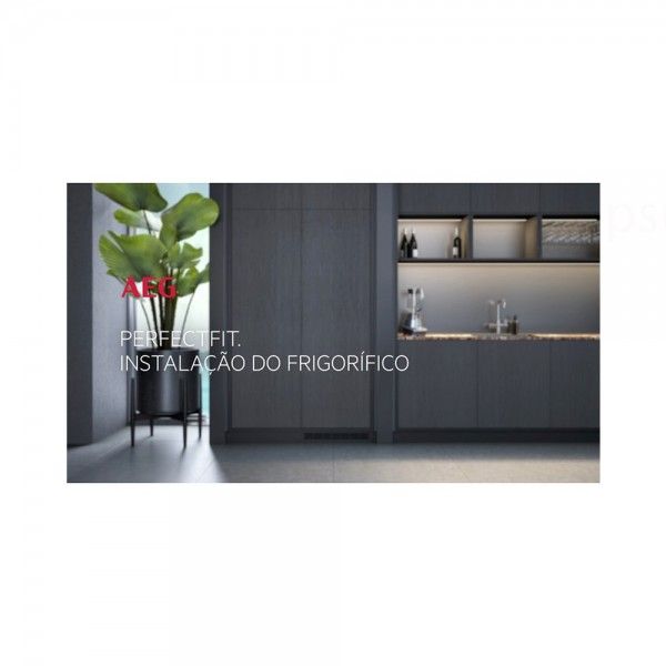 Frigor�fico Combinado de Encastre AEG NSC7T751ES