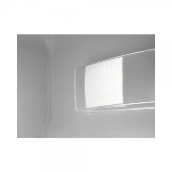 Frigor�fico Combinado de Integrar AEG TC7CS18GES