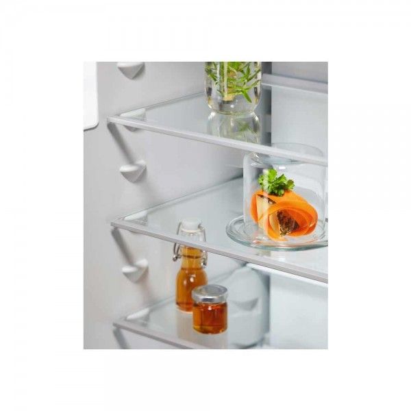 Frigor�fico Combinado de Encastre ELECTROLUX ENA7CE18S3