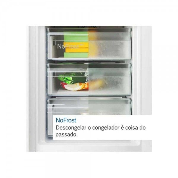 Frigor�fico Combinado BOSCH KGN497ICT