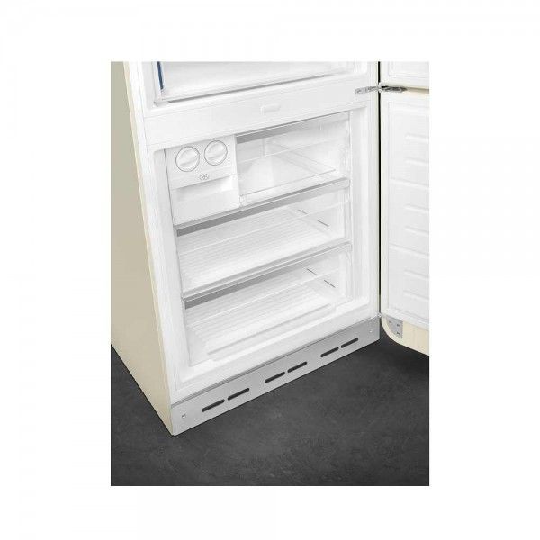 Frigor�fico Combinado SMEG FAB38RCR6